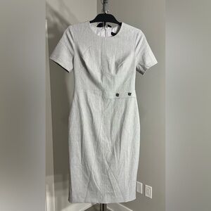 NWT Banana Republic Light Gray Short-Sleeve Sheath Dress Size 2